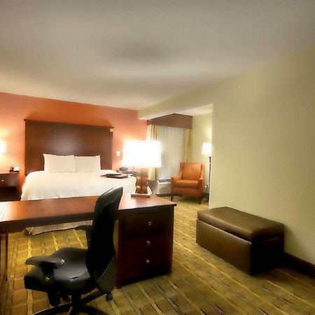 Hampton Inn & Suites Тифтон Екстериор снимка