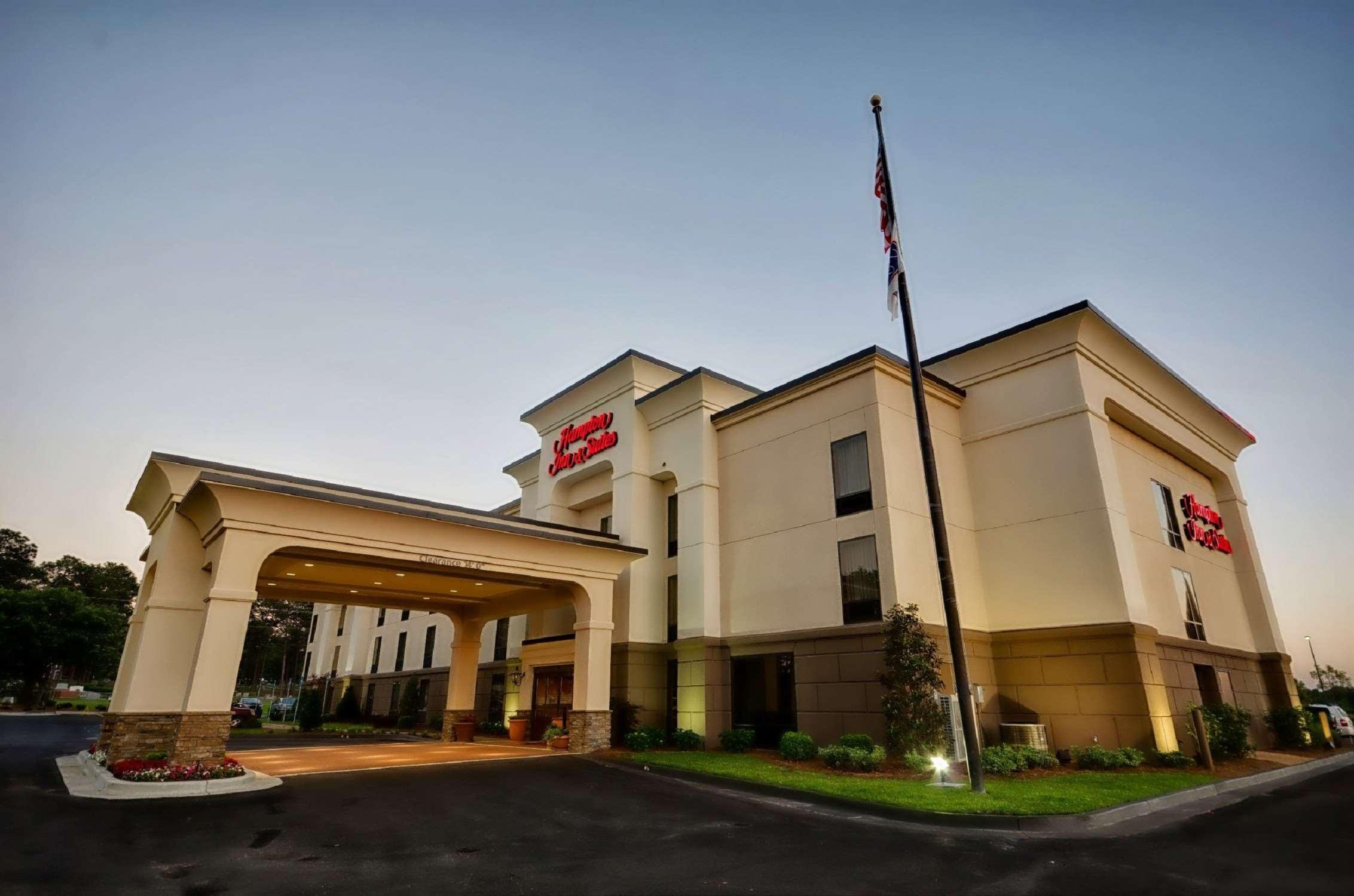 Hampton Inn & Suites Тифтон Екстериор снимка