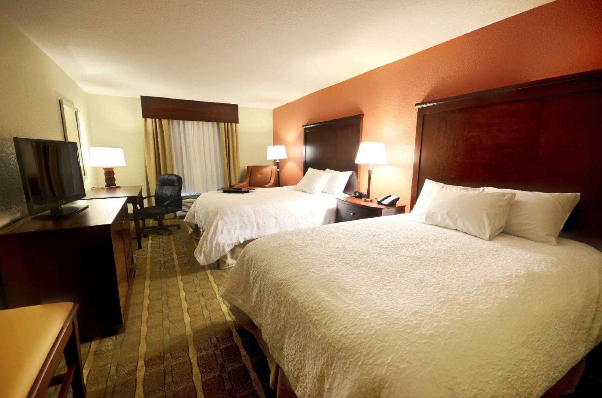 Hampton Inn & Suites Тифтон Екстериор снимка