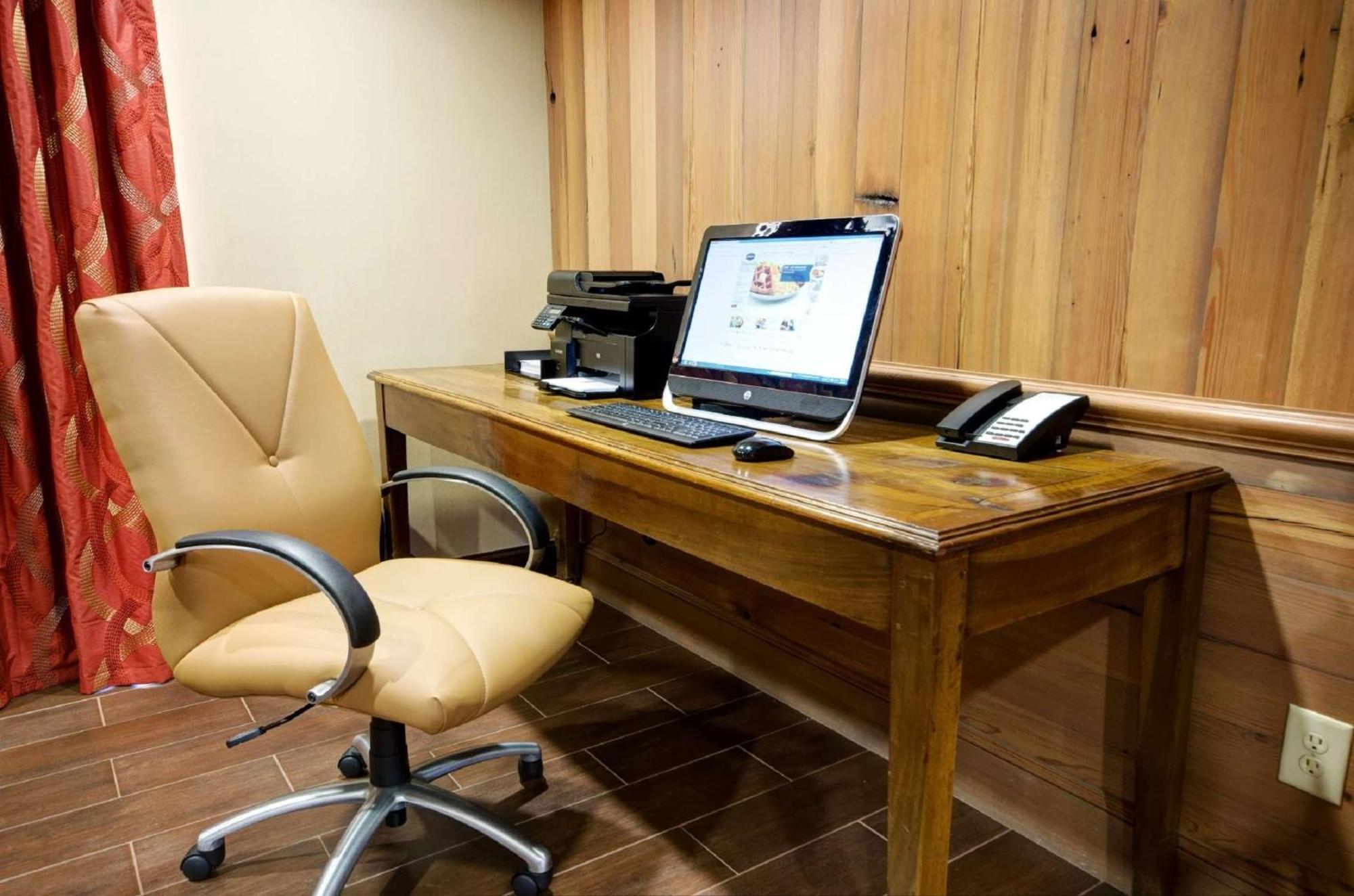 Hampton Inn & Suites Тифтон Екстериор снимка